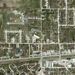 200-210 W 10th Ave N Clear Lake IA Satellite Map