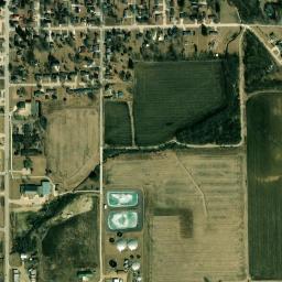 402 S Linn Ave, New Hampton, IA 50659 Satellite Map