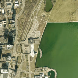 700 North Art Museum Drive Milwaukee WI High Resolution Satellite Map