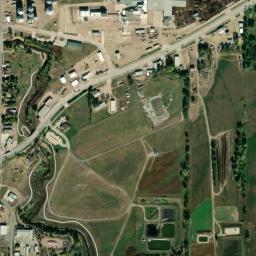 700 Levee St, Yankton, SD 57078, USA High Resolution Satellite Map