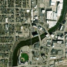 126 Shirland Ave, Beloit, WI 53511, USA High Resolution Satellite Map