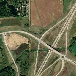 215 Cousins Road, Peosta, IA 52068 High Resolution Satellite Map