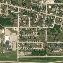 412 West Main Street, Epworth, IA 52045 High Resolution Satellite Map