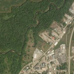 301 6th Street, Hudson, IA 50643, USA High Resolution Satellite Map