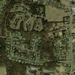 Satellite view of Shaker Farms Country Club