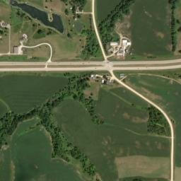 9551 U.S. 151, Anamosa, IA 52205, USA High Resolution Satellite Map