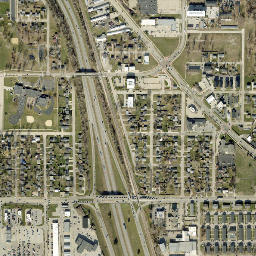 2-94 Emmons Street Hiawatha IA High Resolution Satellite Map