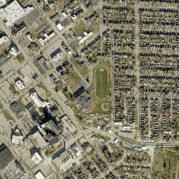 701 10th St SE Cedar Rapids IA Satellite Map