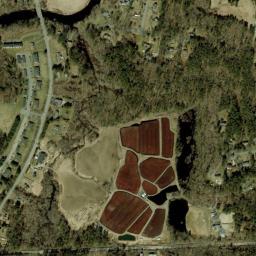 Satellite view of Poquoy Brook Golf Club
