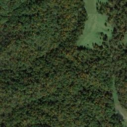 Satellite view of Amana Colonies Golf Course
