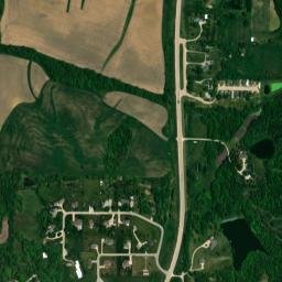 400-440 High Avenue, Newton, IA 50208, USA High Resolution Satellite Map