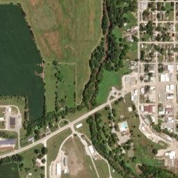 201-299 Tracy St, Guthrie Center, IA Satellite Map