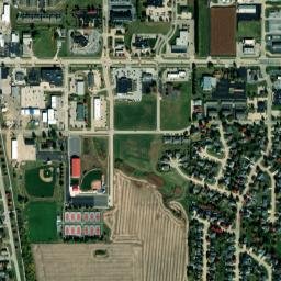 450 East Leclaire Road, Eldridge, IA 52748 High Resolution Satellite Map