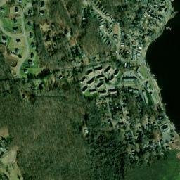 Lake Pocotopaug map(satellite map)