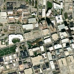 400 13th St Des Moines IA 50309 High Resolution Satellite Map