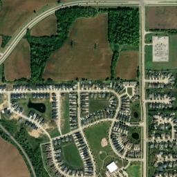 42-1510 Savannah Cir Davenport IA High Resolution Satellite Map