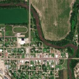 600-648 W Main St Cedar Rapids NE High Resolution Satellite Map