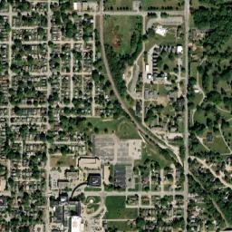 1211 E Central Park Ave Davenport High Resolution Satellite Map