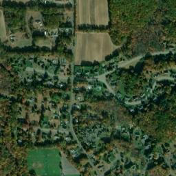 Pondside Connecticut High Resolution Satellite Map