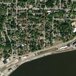 1701 E 12th St Davenport IA 52803 High Resolution Satellite Map