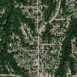 2508-2510 Kennedy Dr East Moline IL High Resolution Satellite Map