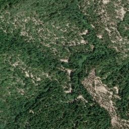 Deacon Lee Place California High Resolution Satellite Map