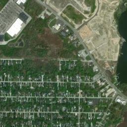 Geauga Lake Ohio High Resolution Satellite Map