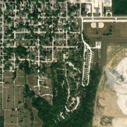 999 East South Street, Winterset, IA High Resolution Satellite Map