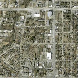 7547 Maple Street Omaha NE 68134 High Resolution Satellite Map