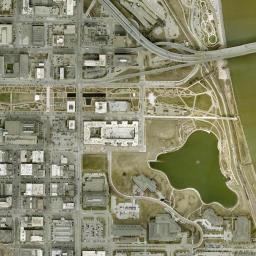 908 Conagra Dr Omaha NE 68102 High Resolution Satellite Map