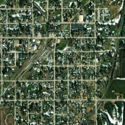751-919 3rd Ave E Albia IA 52531 High Resolution Satellite Map
