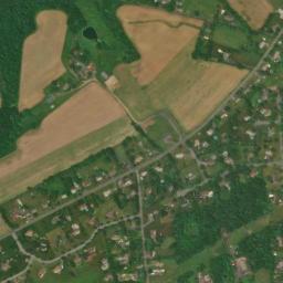Satellite view of Southmoore Golf Course
