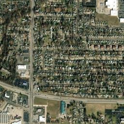 4224 N University St Peoria IL 61614 Satellite Map