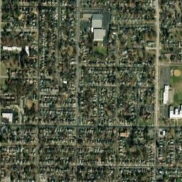 3101-3199 N California Ave Peoria IL High Resolution Satellite Map