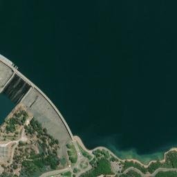 Lake Boulevard, Shasta National Forest High Resolution Satellite Map