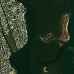 Bay Colony New York High Resolution Satellite Map