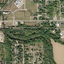 101-199 S Manhattan Ave Muncie IN High Resolution Satellite Map
