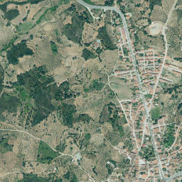 Perales del Puerto map(satellite map)