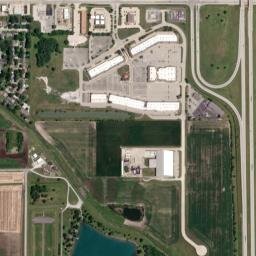 1400 Tuscola Blvd Tuscola IL 61953 High Resolution Satellite Map