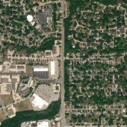 1900-1928 Barberry Drive Springfield IL High Resolution Satellite Map