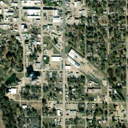 701 5th St, Clay Center, KS 67432 Satellite Map