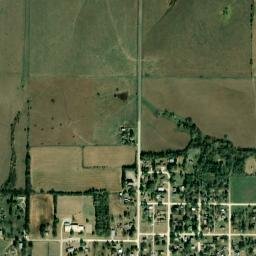 810-812 W Oak Ave Miltonvale KS High Resolution Satellite Map