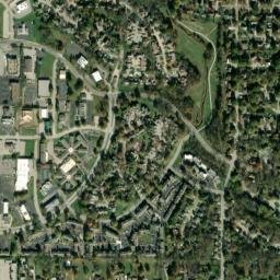 2850 Northeast Kendallwood Parkway Kansas City High Resolution Satellite Map