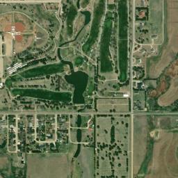 450-808 Amber Dr, Russell, KS 67665 High Resolution Satellite Map