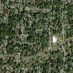 2875 Lesmer Ct Overland MO 63114 High Resolution Satellite Map