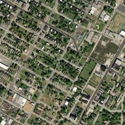 2901 N Spring Ave St Louis MO High Resolution Satellite Map