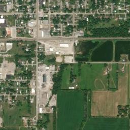 1001 South 1st Street, Fairfield, IL 62837 High Resolution Satellite Map