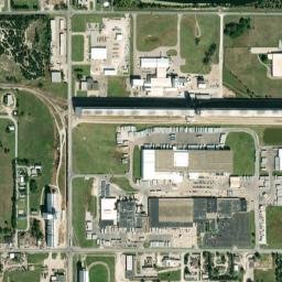 501-599 Bell Street, Hutchinson, KS 67501 High Resolution Satellite Map