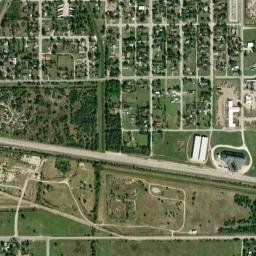 7-99 Superior St, Hutchinson, KS 67501 map(satellite map)