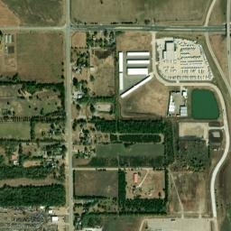 8401 N Broadway St, Valley Center, KS map(satellite map)